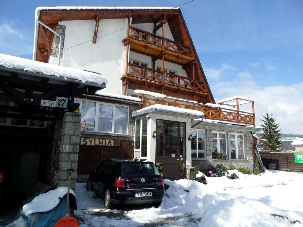 Sylwia Apartment Шклярска Поремба Екстериор снимка