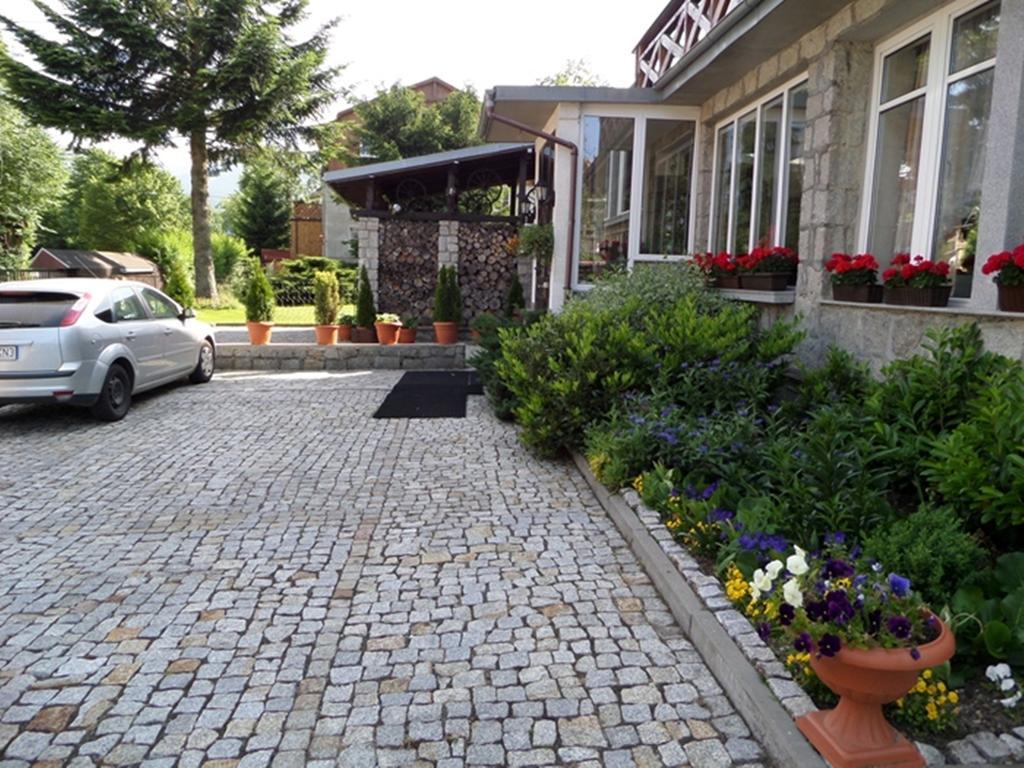 Sylwia Apartment Шклярска Поремба Екстериор снимка